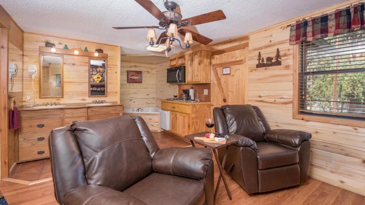 Upper Canyon Inn & Cabins Ruidoso Exterior foto
